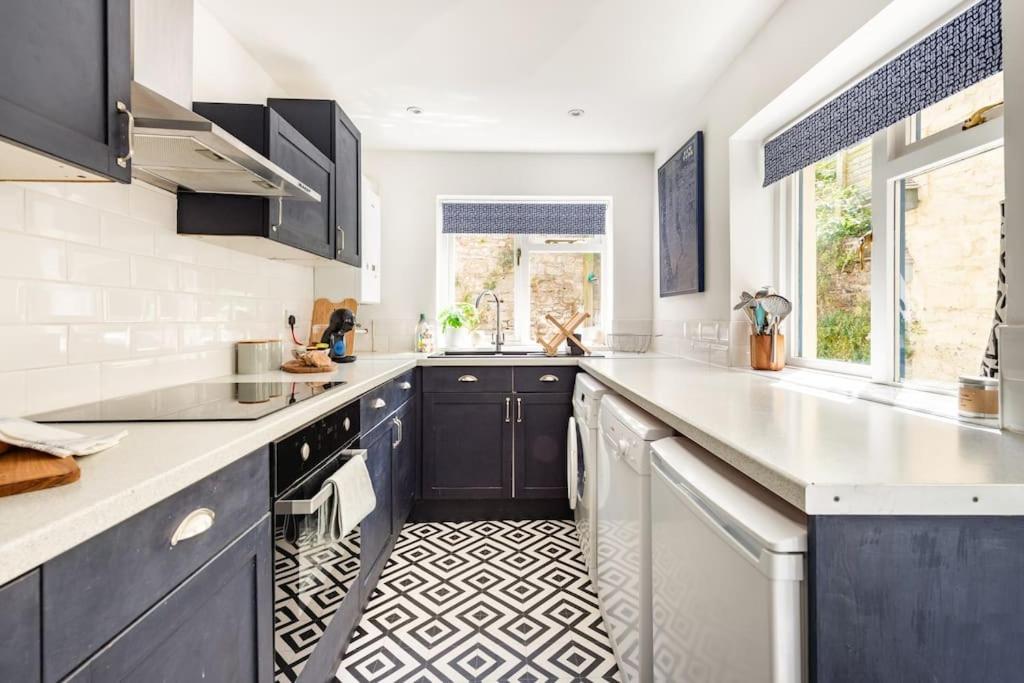 Penarth Townhouse Close To Cardiff & Bay ภายนอก รูปภาพ