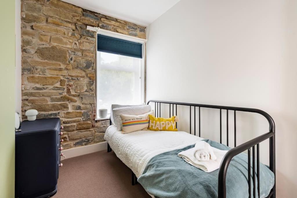 Penarth Townhouse Close To Cardiff & Bay ภายนอก รูปภาพ